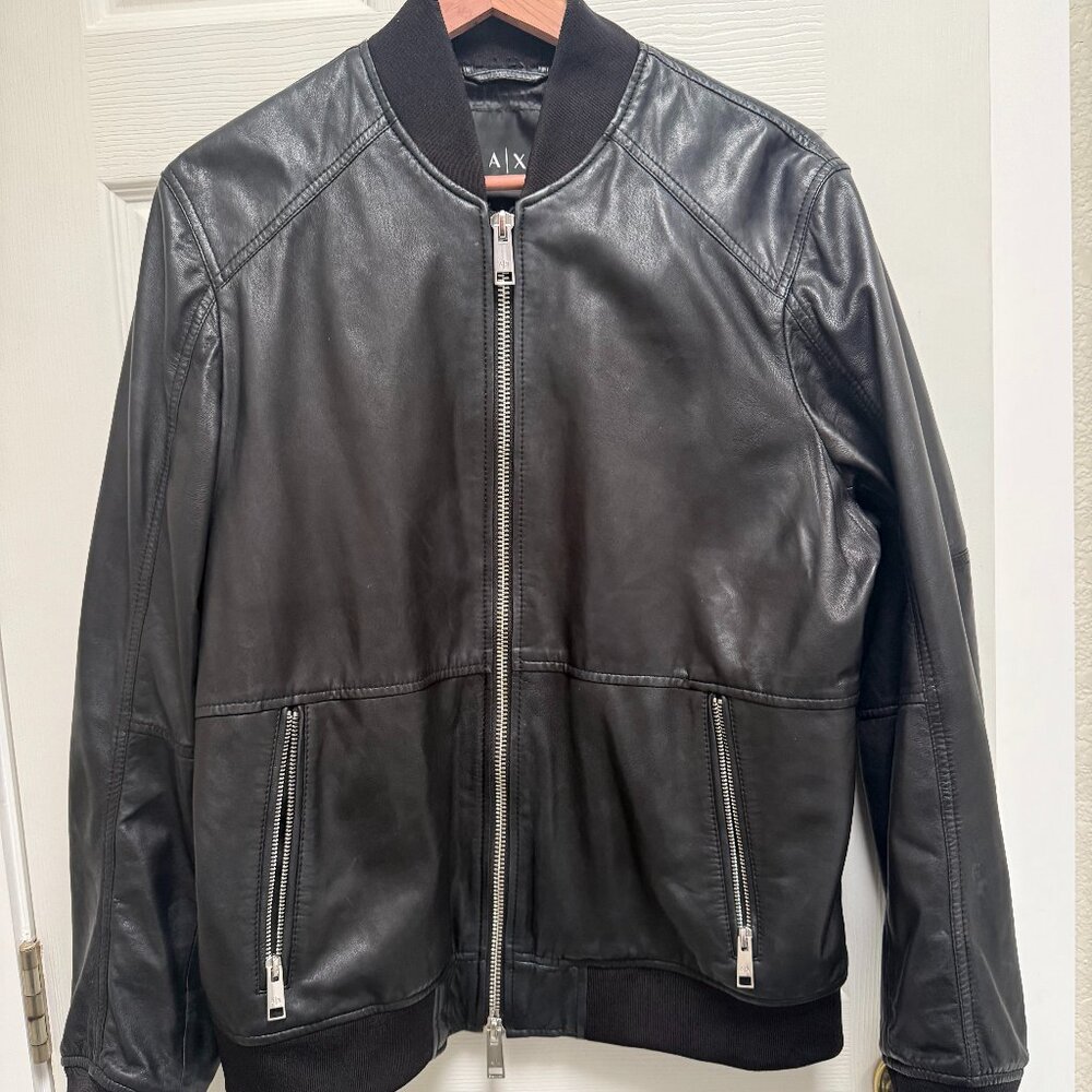 ARMANI EXCHANGE MEN MEDIUM BLACK 100% LEATHER BOMBER JACKET VERY NICE